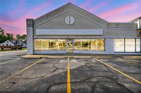 5250 Northfield Road Maple Heights OH 44137