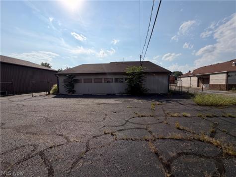 47 Alice Drive Akron OH 44319