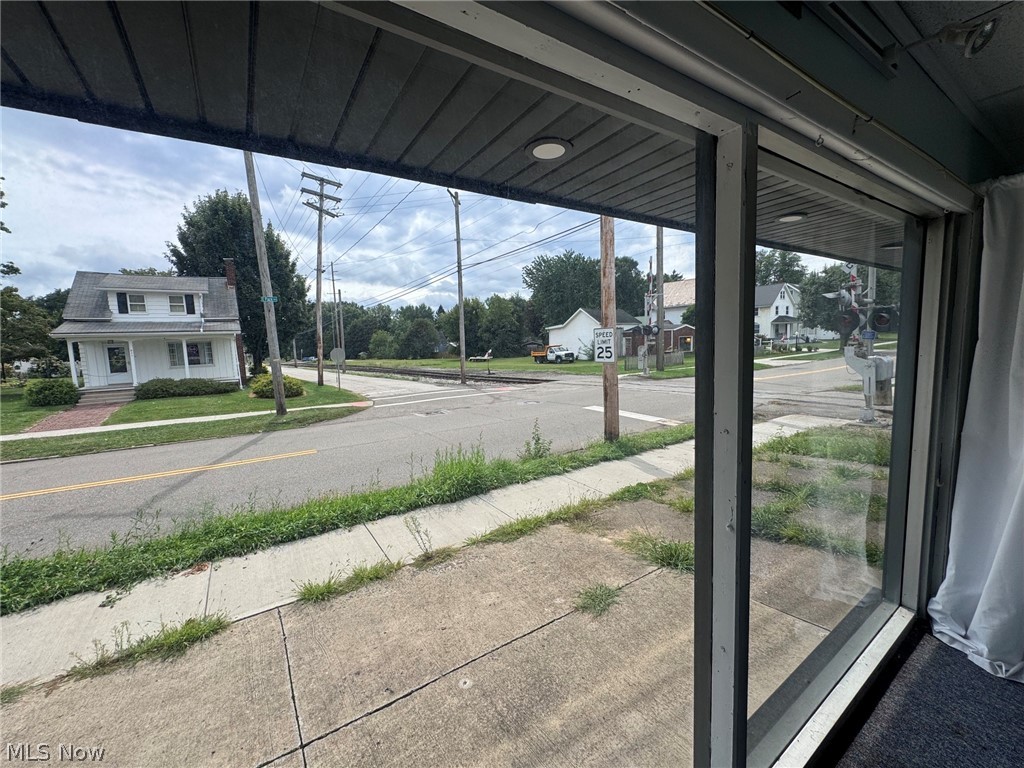 202 E Park Avenue Columbiana OH 44408