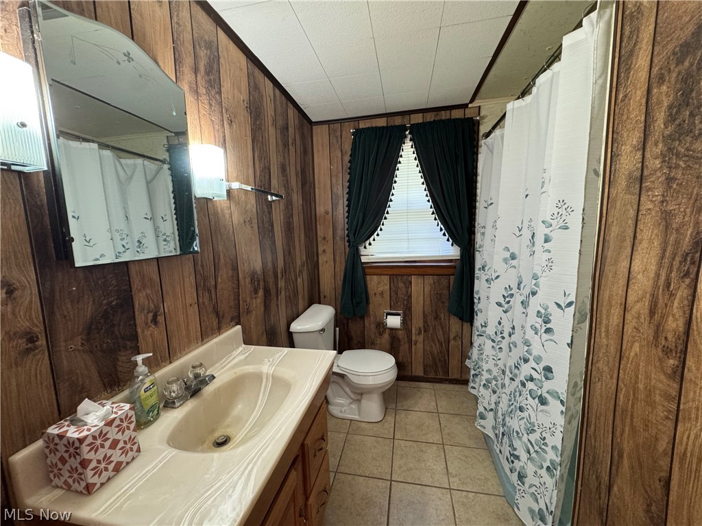 1703 Whipple Avenue NW Canton OH 44708