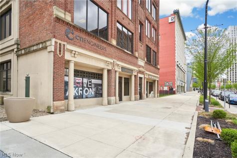 17-23 S Main Street Akron OH 44308