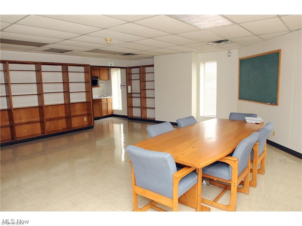 11342 E Pike Road Cambridge OH 43725