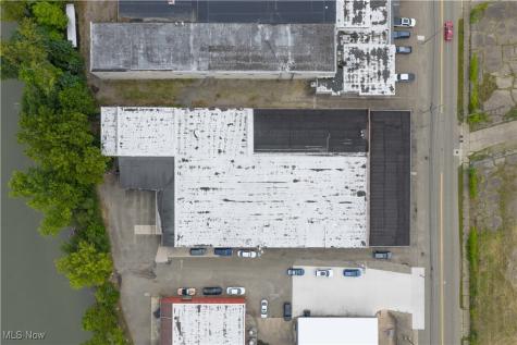 165 W Broadway Street Dover OH 44622