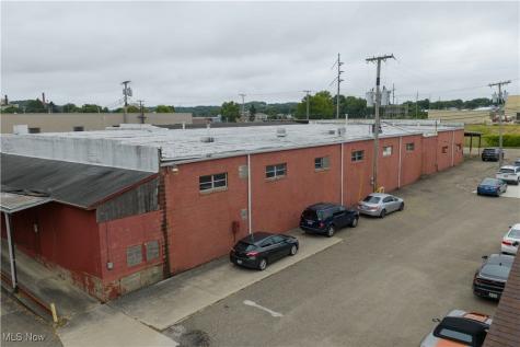 165 W Broadway Street Dover OH 44622