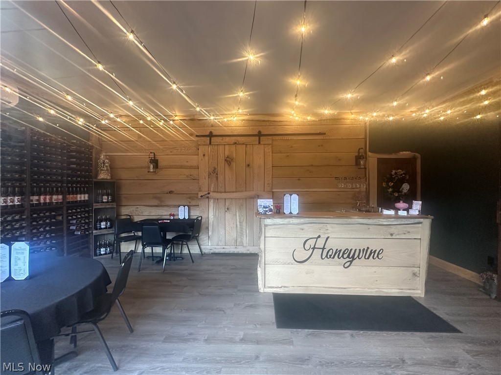 20 S Main Street Columbiana OH 44408