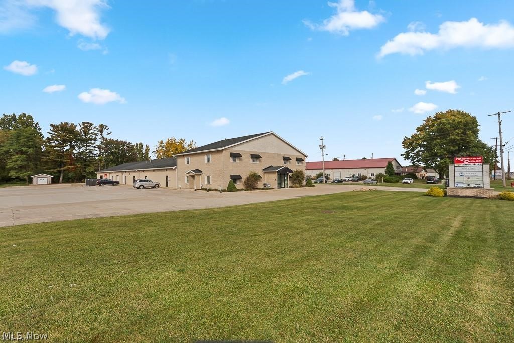 2425 Medina Road Medina OH 44256