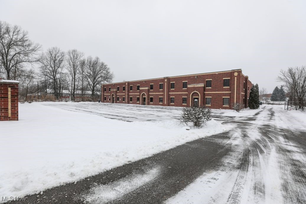 4699 Loomis Ravenna OH 44266