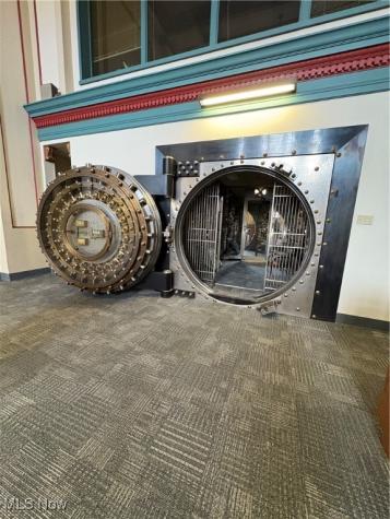 30 S 4th Street Martins Ferry OH 43935