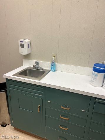 249 Fair Avenue NW New Philadelphia OH 44663