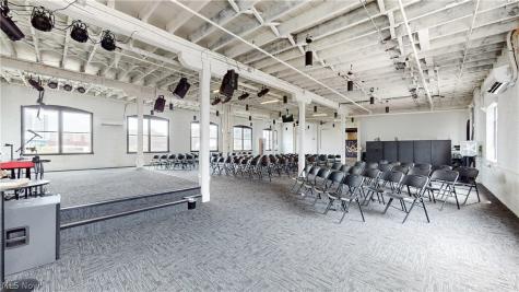 2111 Center Street Cleveland OH 44113