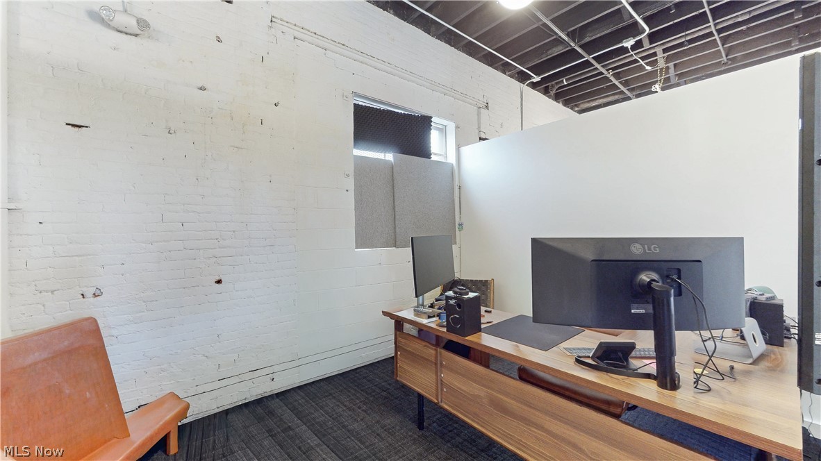 2111 Center Street Cleveland OH 44113