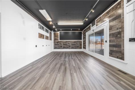 720 Lake Avenue Elyria OH 44035