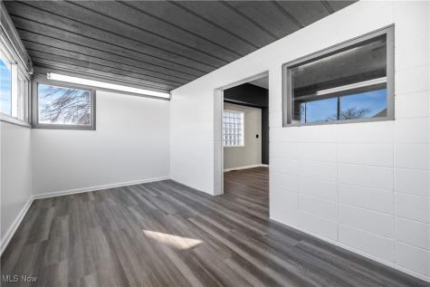 720 Lake Avenue Elyria OH 44035