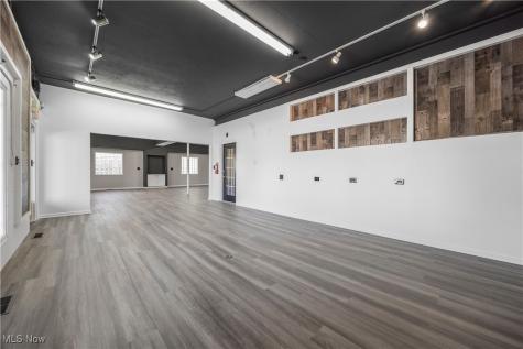 720 Lake Avenue Elyria OH 44035