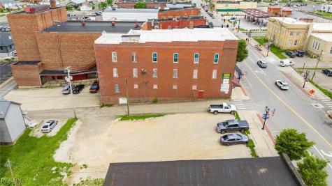 927 Wheeling Avenue Cambridge OH 43725