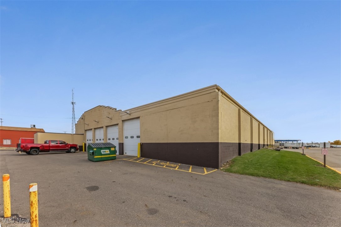 4430 Portage Street NW North Canton OH 44720