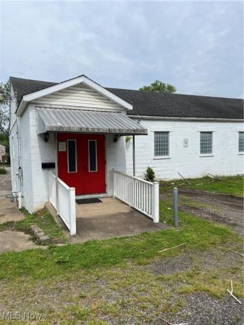 365 Central Court Steubenville OH 43952