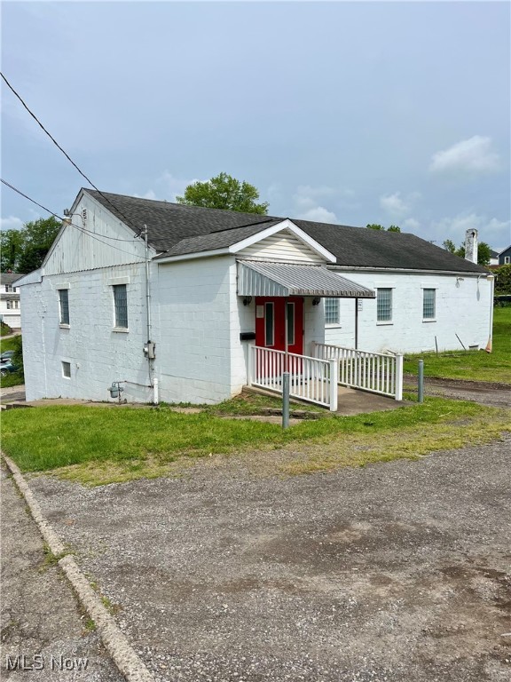 365 Central Court Steubenville OH 43952