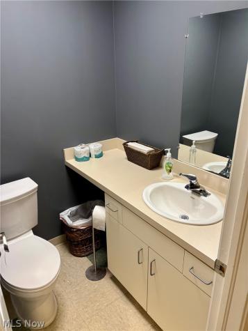 18318 Pearl Road Strongsville OH 44136