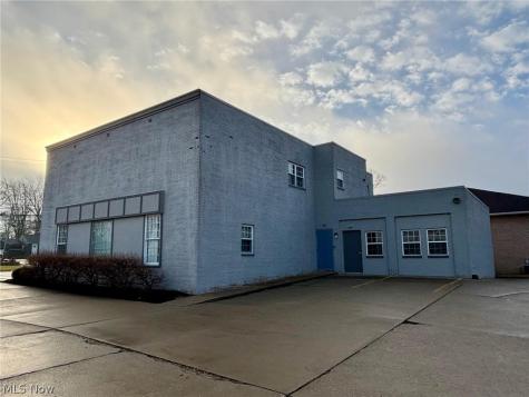 18318 Pearl Road Strongsville OH 44136
