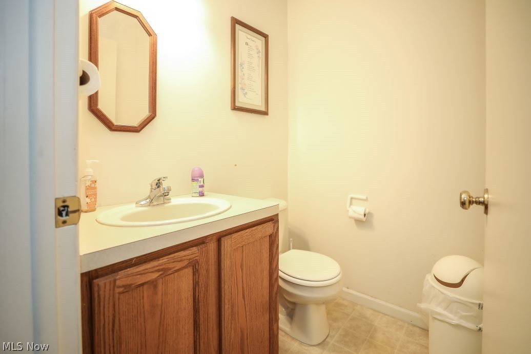 263 W Main Street Ravenna OH 44266