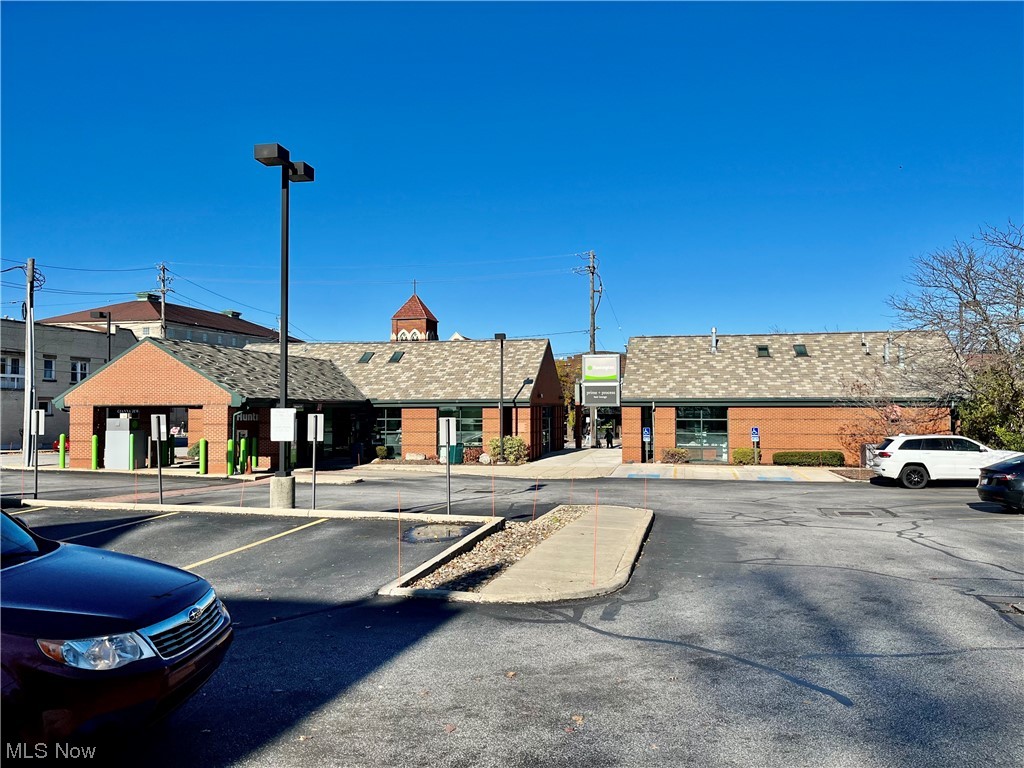 15111-15121 Detroit Avenue Lakewood OH 44107
