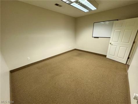 4720 Everhard Road NW Canton OH 44718