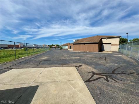 4720 Everhard Road NW Canton OH 44718