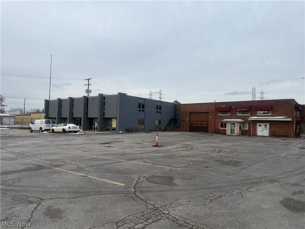 11350 Brookpark Road Brooklyn OH 44130