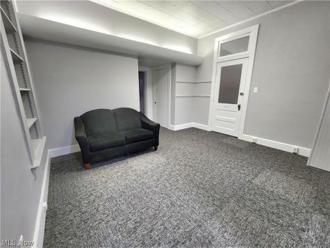 47 N 4th Street Zanesville OH 43701