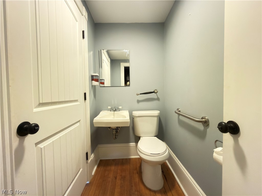 153 S Main Street Columbiana OH 44408