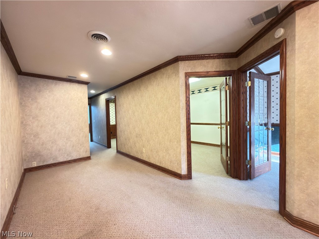 153 S Main Street Columbiana OH 44408
