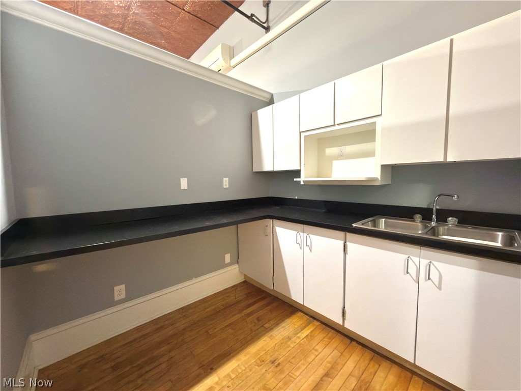153 S Main Street Columbiana OH 44408