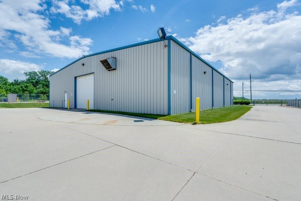 1051 Eastwood Avenue Akron OH 44305