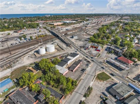 638 E 152nd Street Cleveland OH 44110