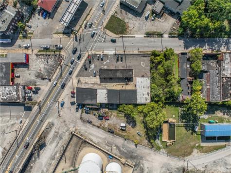 638 E 152nd Street Cleveland OH 44110