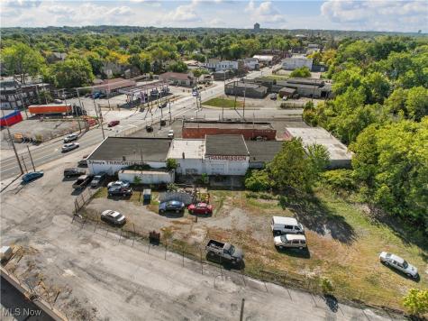 638 E 152nd Street Cleveland OH 44110