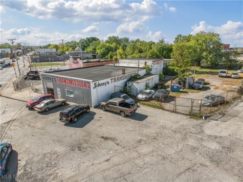 638 E 152nd Street Cleveland OH 44110