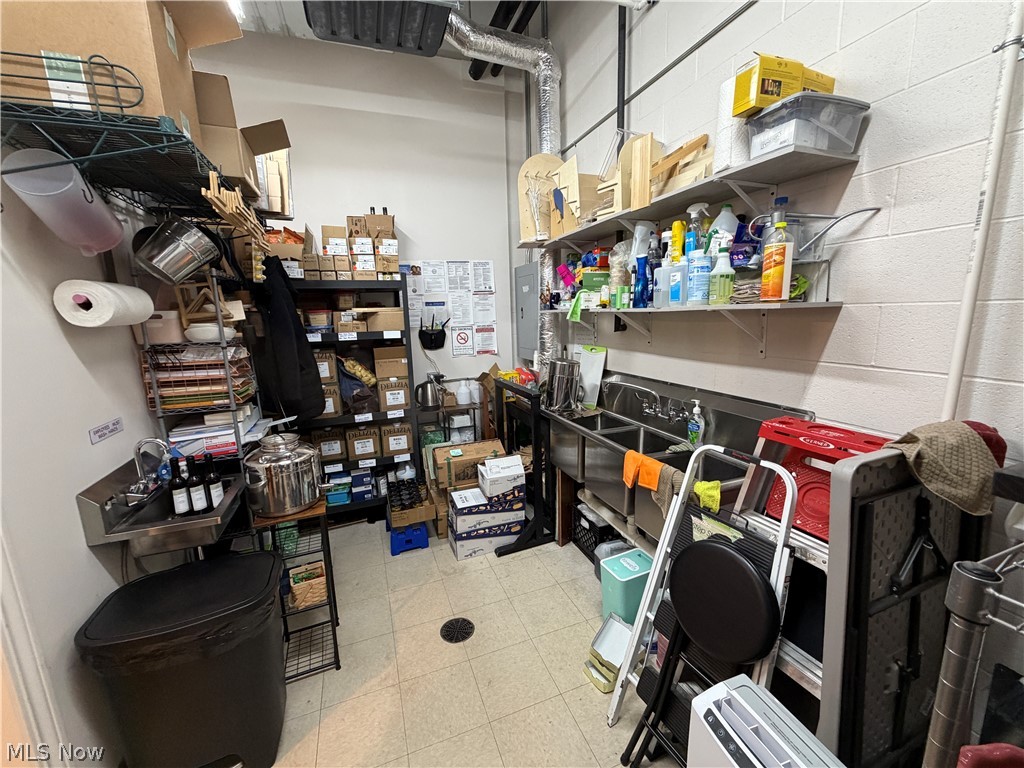 137 W Liberty Street Wooster OH 44691
