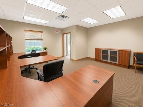 18400 Pearl Road Strongsville OH 44136