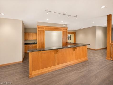 18400 Pearl Road Strongsville OH 44136