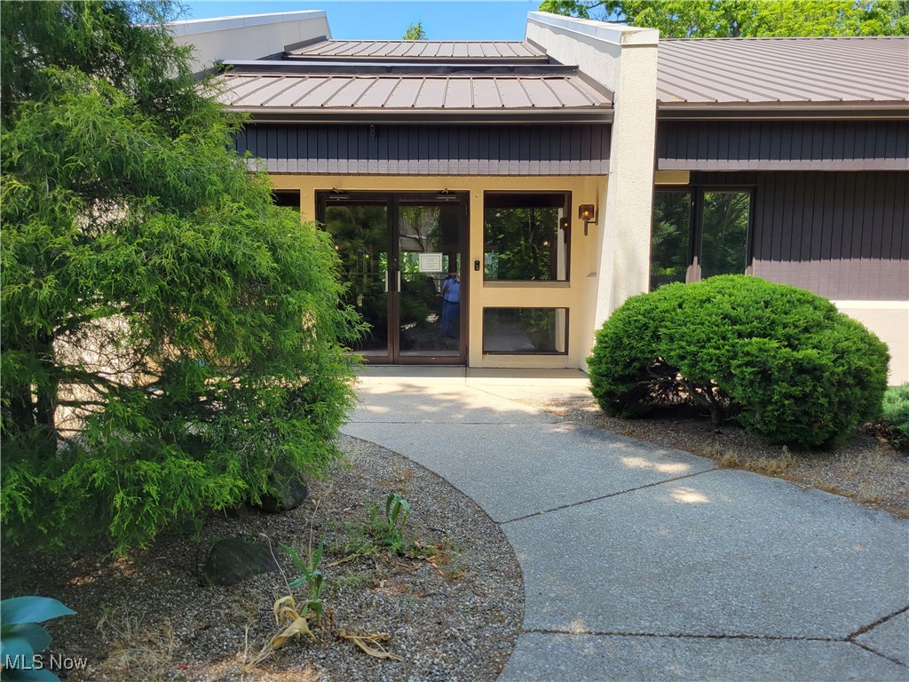 330 N Chestnut Street Ravenna OH 44266