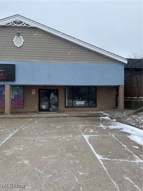 1157 Pearl Brunswick OH 44212