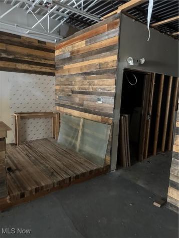 1157 Pearl Brunswick OH 44212