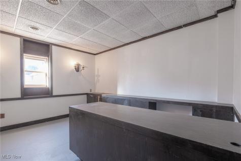 1194 E 60th Street Cleveland OH 44103