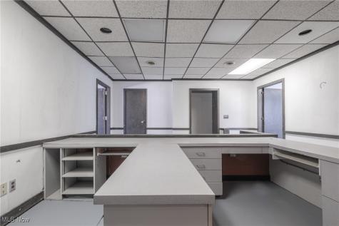 1194 E 60th Street Cleveland OH 44103