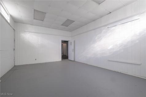 1194 E 60th Street Cleveland OH 44103