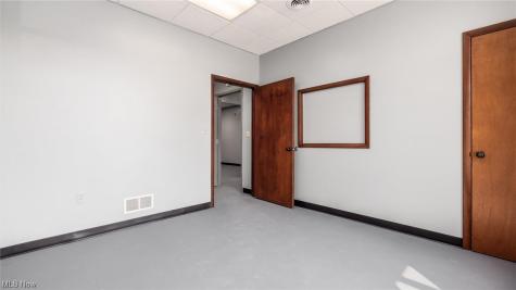 1101 Woodlawn Cambridge OH 43725