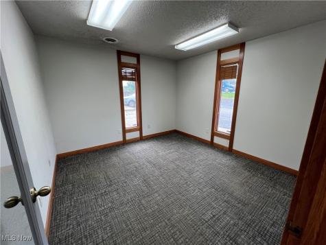 8433 South Avenue Poland OH 44514