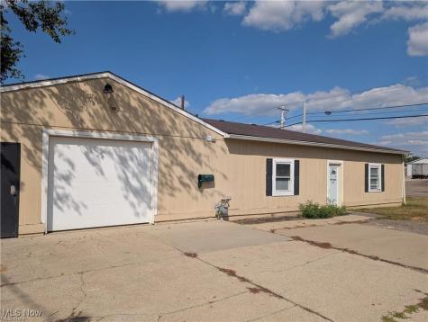 2039 36th Street NE Canton OH 44705